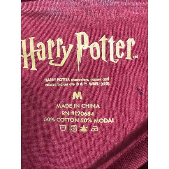 Harry Potter Burgundy Muggles Crisscross Girls T-Shirt (Med) - Picture 4 of 7